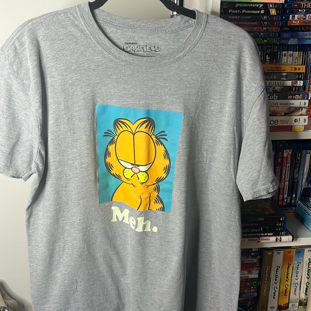 XL Garfield T-shirt
